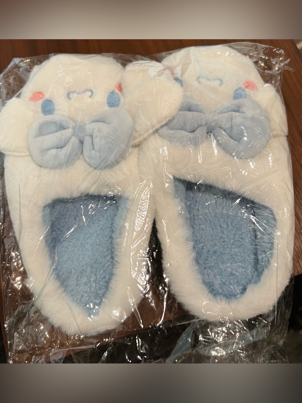 Plush NEW Bunny Bow Blue & White Slippers - Picture 8 of 9